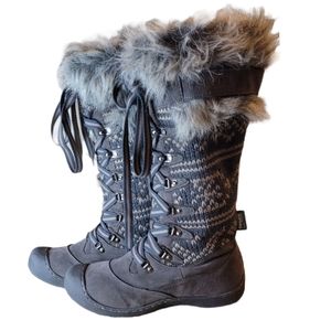 Muk Luks Thinsulate Boots - Size 9